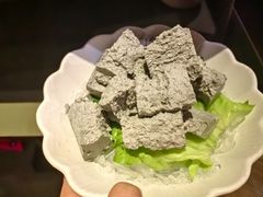 台州柴火黑豆腐-九鼎轩脆毛肚火锅(南京东路店)