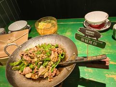 -费大厨辣椒炒肉(太平老街店)