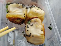 生煎包-老上海食惠裡小籠包生煎包
