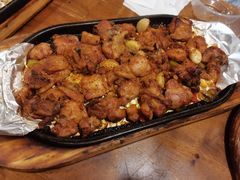 -老东镇啤酒屋海鲜加工·蒸汽海鲜·海鲜烧烤(台东店)