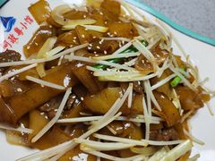 -阿政粤小馆(中央大街店)