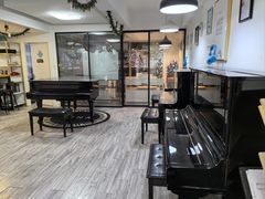 -梅纳·钢琴声乐架子鼓Mena Music(双井店)