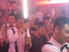 -HiIbiza酒吧