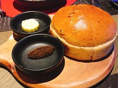 餐前包-恰餐厅及酒吧 CHAR Bar & Grill (北京丽都皇冠假日店)