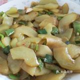 这是一款适合清炒的清炒黄瓜