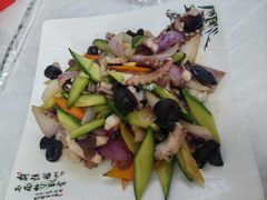 -宾朋海鲜饭庄(兴海路店)