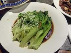 白灼罗马生菜-真地道京味府·鲜橙烤鸭·北京菜(朝外大街东大桥店)