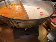 -湊湊火锅·茶憩(新中关购物中心店)