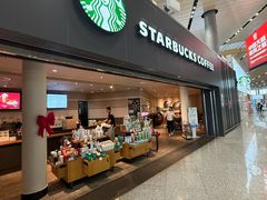 -星巴克(昆明机场III店)