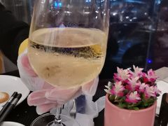 -圣丰索菲特·2 On 988 Café 自助餐厅