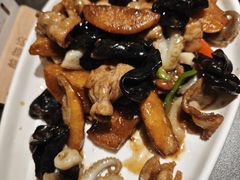 -前海沿·青岛菜(大拇指广场石老人店)