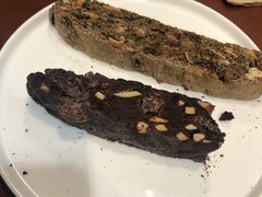 暴虐冰淇淋-fishtank鱼缸咖啡(三山街店)