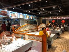大堂-巴扎美食·新疆菜·西域歌舞表演餐厅(新疆大厦店)
