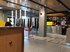 -麦当劳(国际社区店)