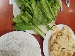-菌之家·专业纯野生菌火锅·特色炒菌