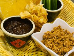-鲁菜根·泰安菜(万达店)