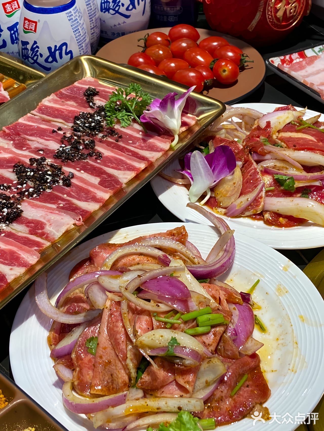 西安钟楼！我真的只会去吃这家烤肉！