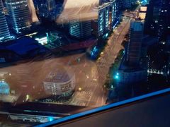 -上海龙之梦万丽酒店