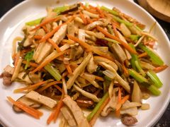 -梁家大院•农家菜(昆山会展中心店)