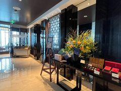 电梯口出来-环球港凯悦 · 享悦中餐厅