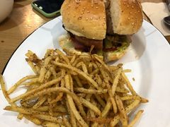 德国盘肠汉堡-HELLO 27 意面·沙拉·帕尼尼