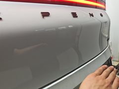 -鲨鱼皮汽车凹陷玻璃修复(静安店)