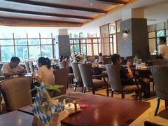 -三亚湾海居铂尔曼度假酒店