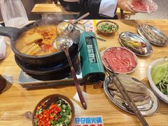 -黔二妞地摊火锅(龙华清湖店)