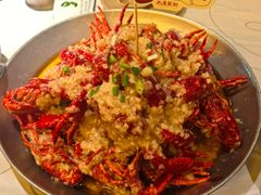 -巴厘龙虾·榜首油焖大虾(音乐学院·沿江酒馆店)
