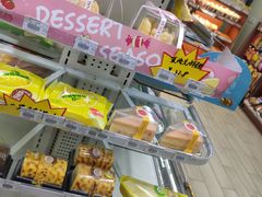 -全家便利店(沪太路三店)