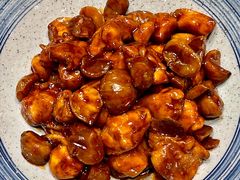 蒜香栗子焖鸡-屋里厢上海菜馆