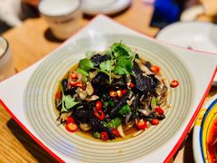 凉拌无骨鸡爪-陶德砂锅(蜀汉路店)