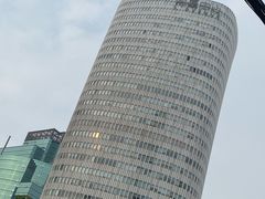 -上海尚嘉中心