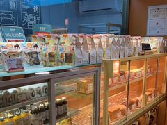 面包甜点陈列柜-爸爸糖手工吐司(上海五角场万达店)
