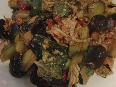 -喝丢一只鞋辣炒海鲜小烧烤(三八广场店)