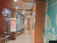 -麦当劳(虹梅路地铁站店)