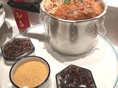 -有红鸡毛店·川菜(建设路店)