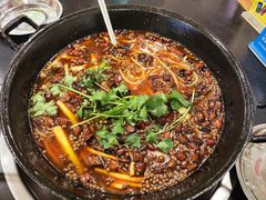 -鸿顺老铁锅美蛙鱼府(解放碑店)