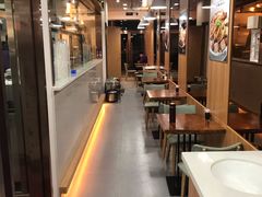 大堂-李连贵熏肉大饼(丰台南路地铁站店)