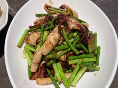 -吕氏焗小鲜•海鲜青岛菜(总店)