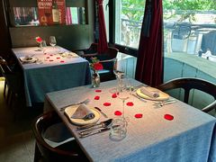 -弦月窗LUNETTE BY AMANDA(复兴路店)