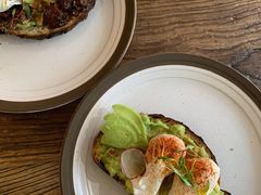 牛油果温泉蛋吐司-O'mills Sourdough Bakery&Bistro(永嘉路店)