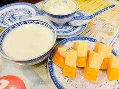 -广信牛奶甜品世家(台东店)