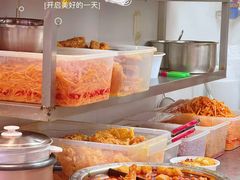 -老牌柳州螺蛳粉(同班同学美食城店)