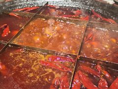 -纸盐河码头火锅(十八梯店)