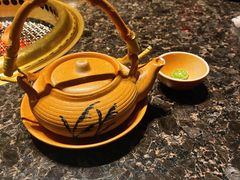 什锦海鲜土瓶蒸-老乾杯和牛烧肉(王府中环店)