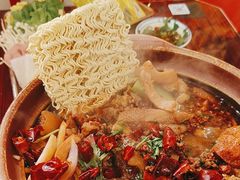 -沙胆彪炭炉牛杂煲(上海日月光广场店)