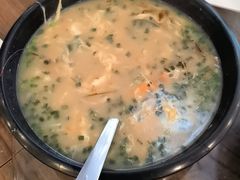 -今鲜源酒店·海鲜锅贴青岛菜(新湛路店)