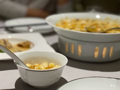 蟹粉豆腐-屋里厢上海菜馆