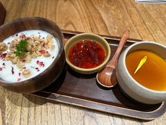 -银米·云南传统过桥米线(双廊黑金冠店)